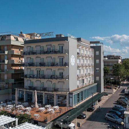 Hotel Nord Est Cattolica Kültér fotó