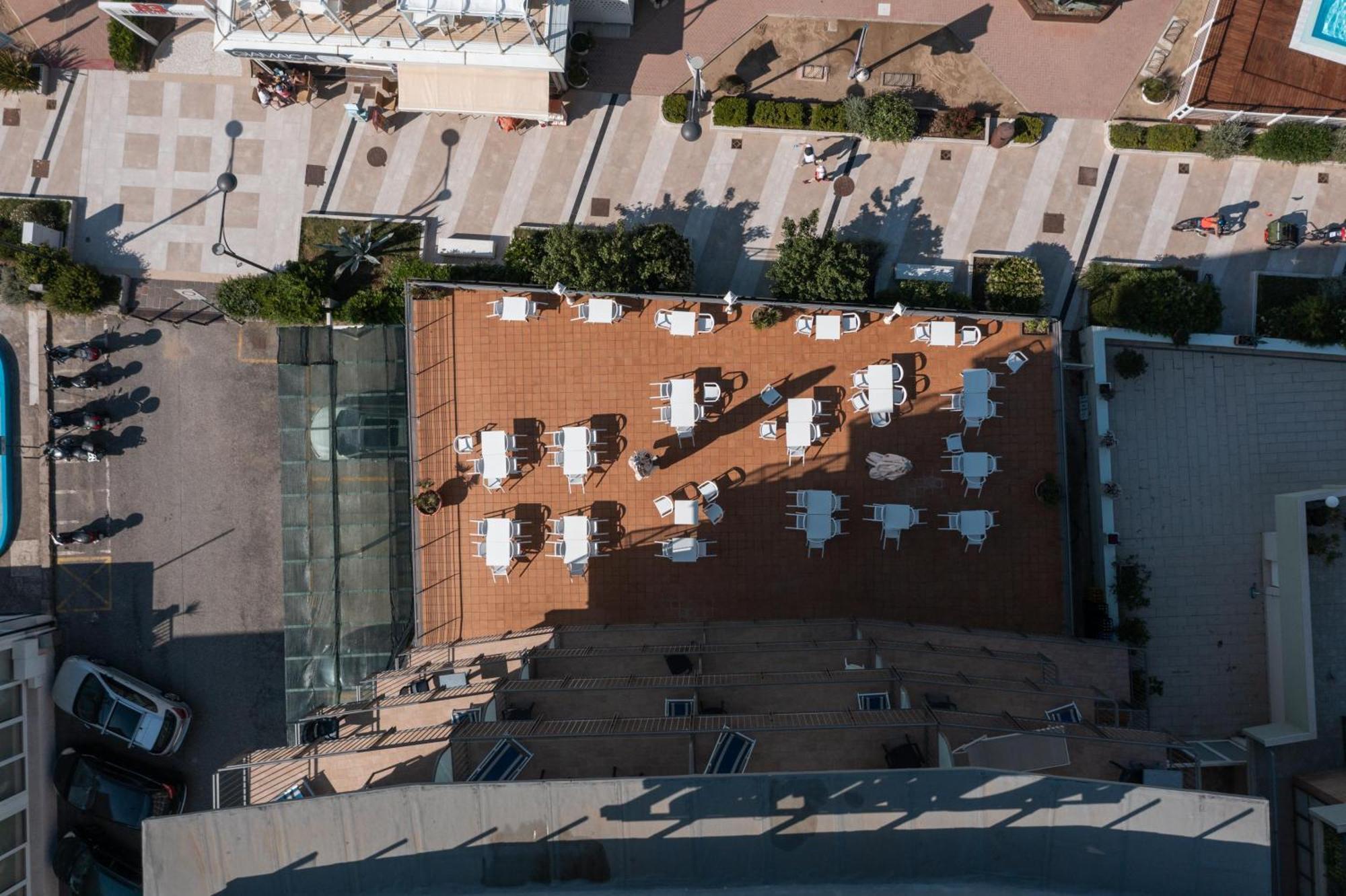 Hotel Nord Est Cattolica Kültér fotó