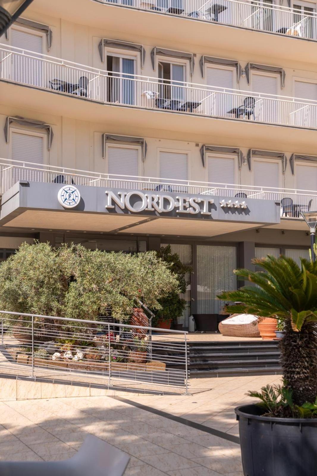 Hotel Nord Est Cattolica Kültér fotó